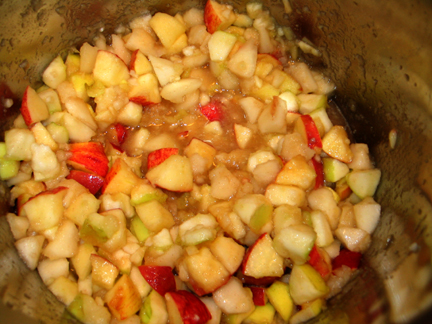 Applesauce cooking
